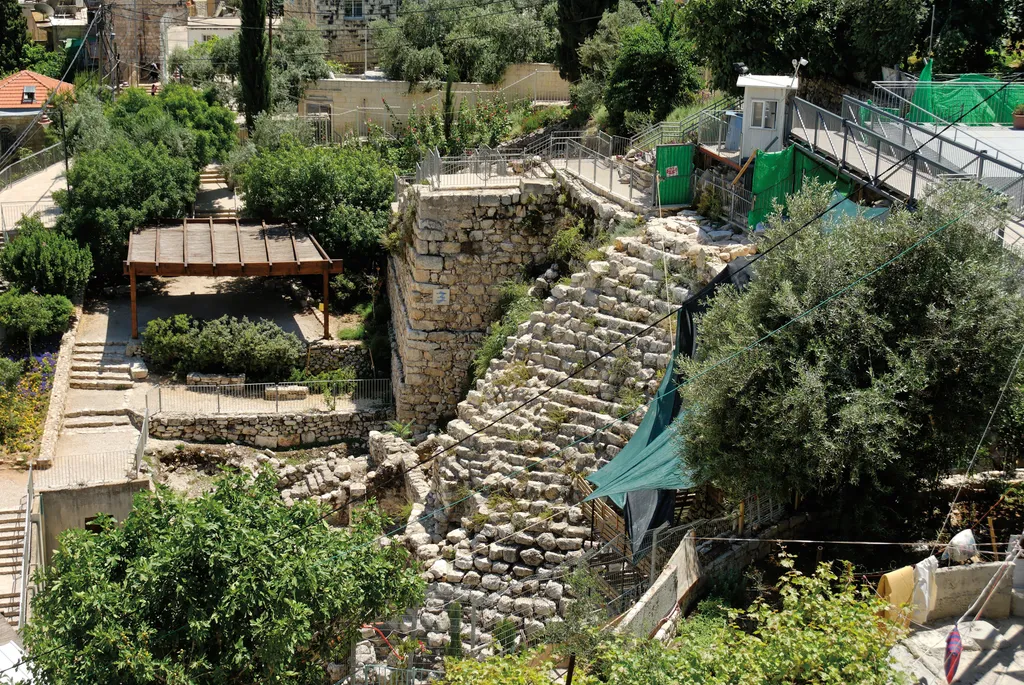 David's City, eastern wall with Tower and House of Ophiel Underneath