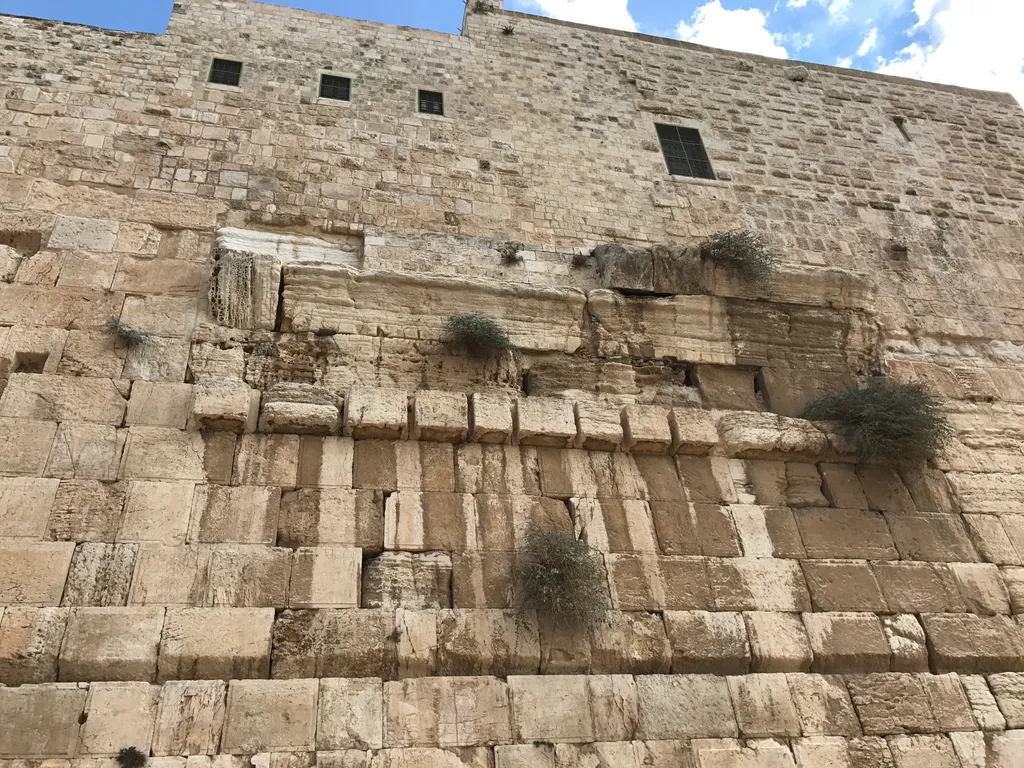 Top of Robinson's Arch, Western Wall Excavations