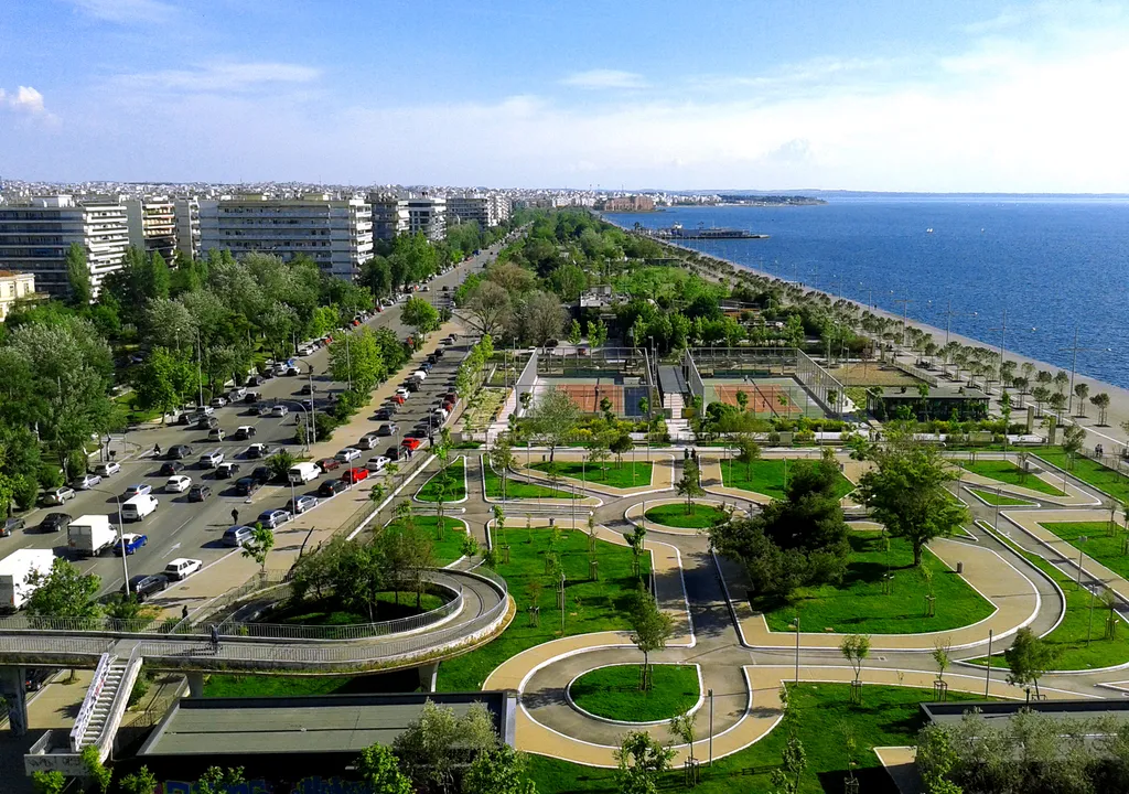 Aerial view of the newest section of the promenade 