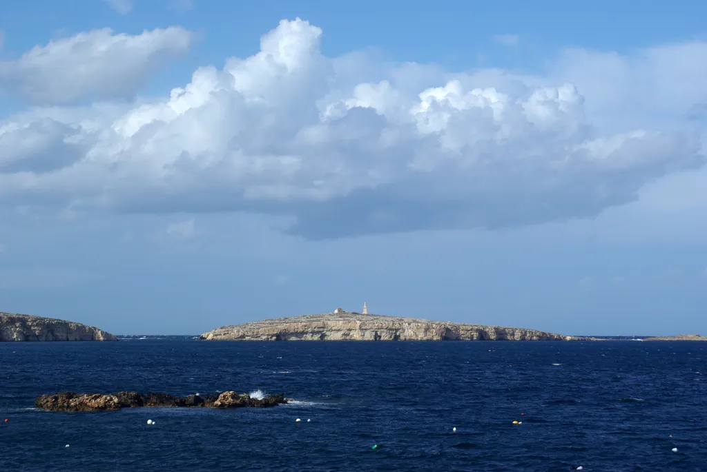 St. Paul's Islands from the Malta Shore