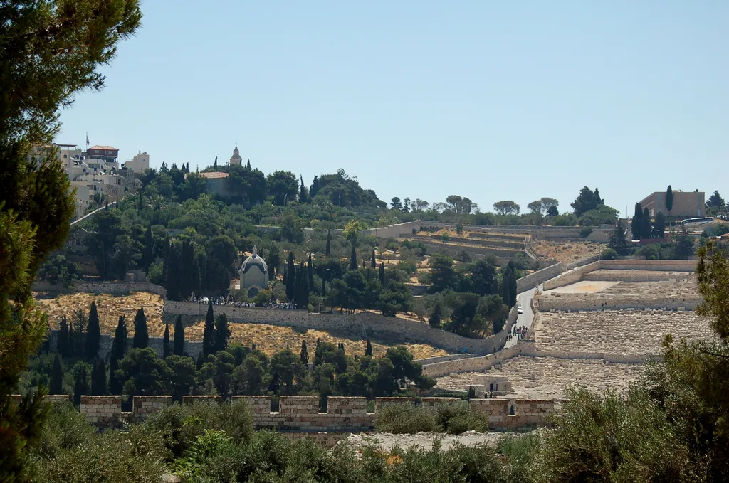 Mount of Olives from Temple Mount