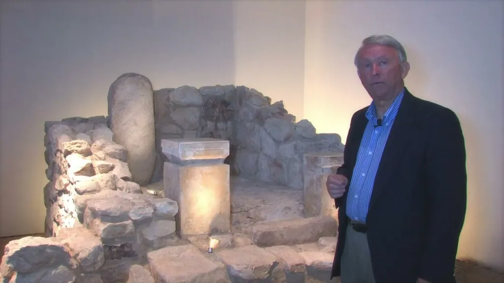 Discussion of Altar at Arad and Reforms of Hezekiah