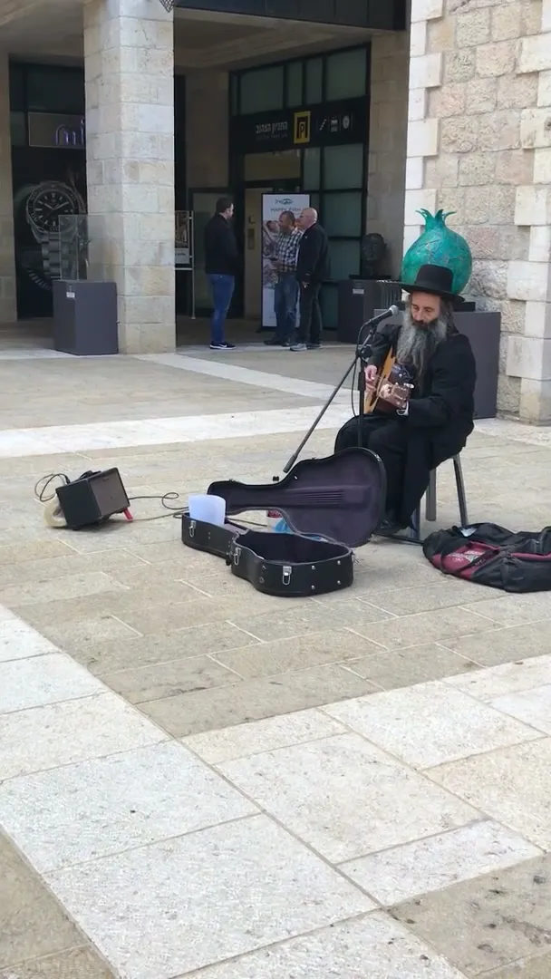 Singing Rabbi in Jerusalem